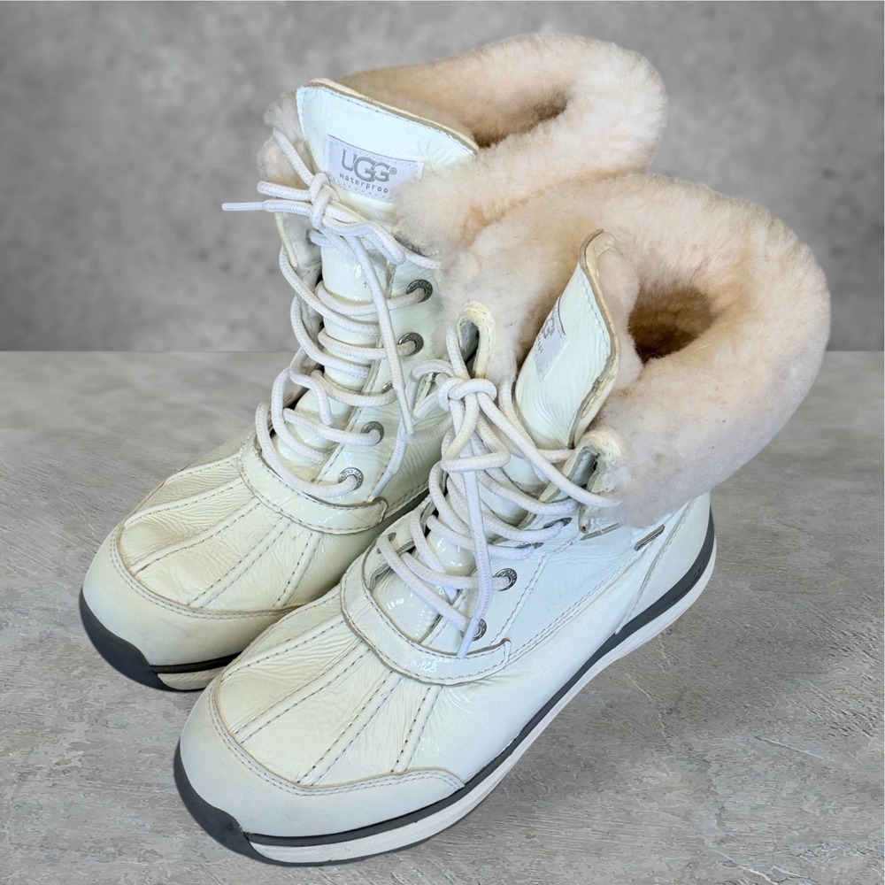 UGG Adirondack III White Patent Boot Waterproof Size 8 US